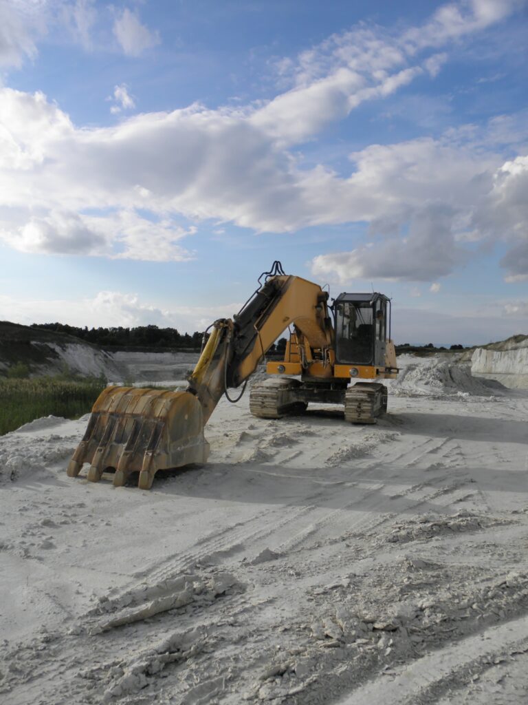 dreamstime-xxl-26051928-5d1a7a10f33b8